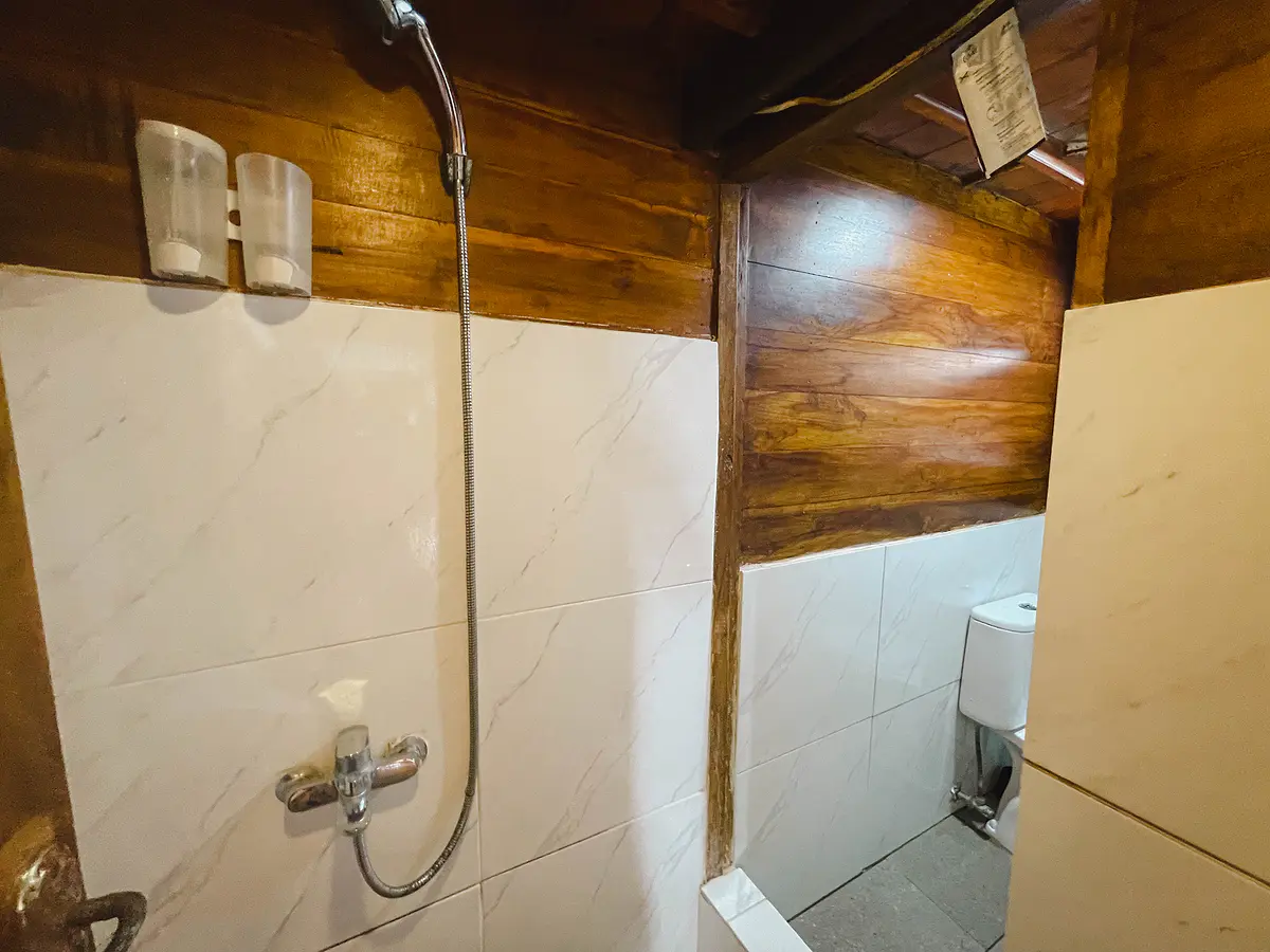 Private Double Cabin - Image 1